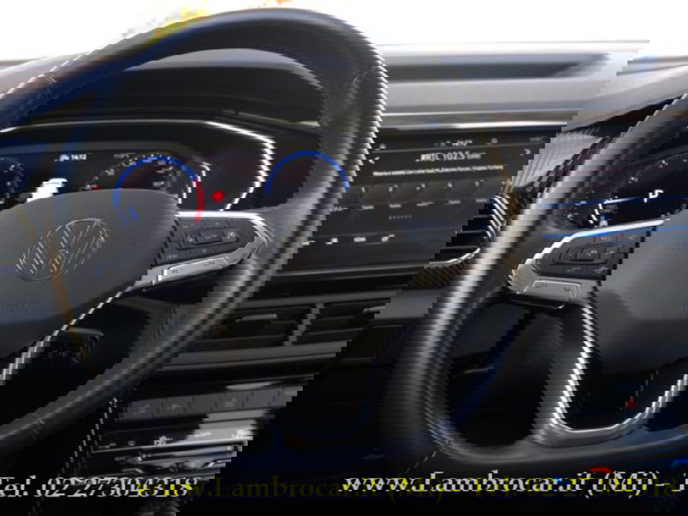 Volkswagen T-Cross usata a Milano (6)