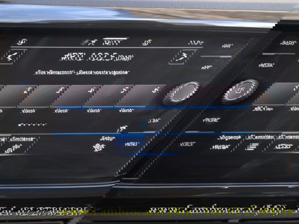 Volkswagen T-Cross usata a Milano (9)