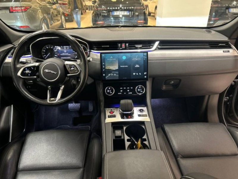 Jaguar F-Pace usata a Modena (4)