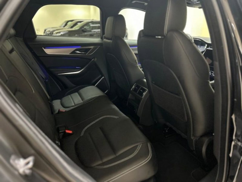 Jaguar F-Pace usata a Modena (5)