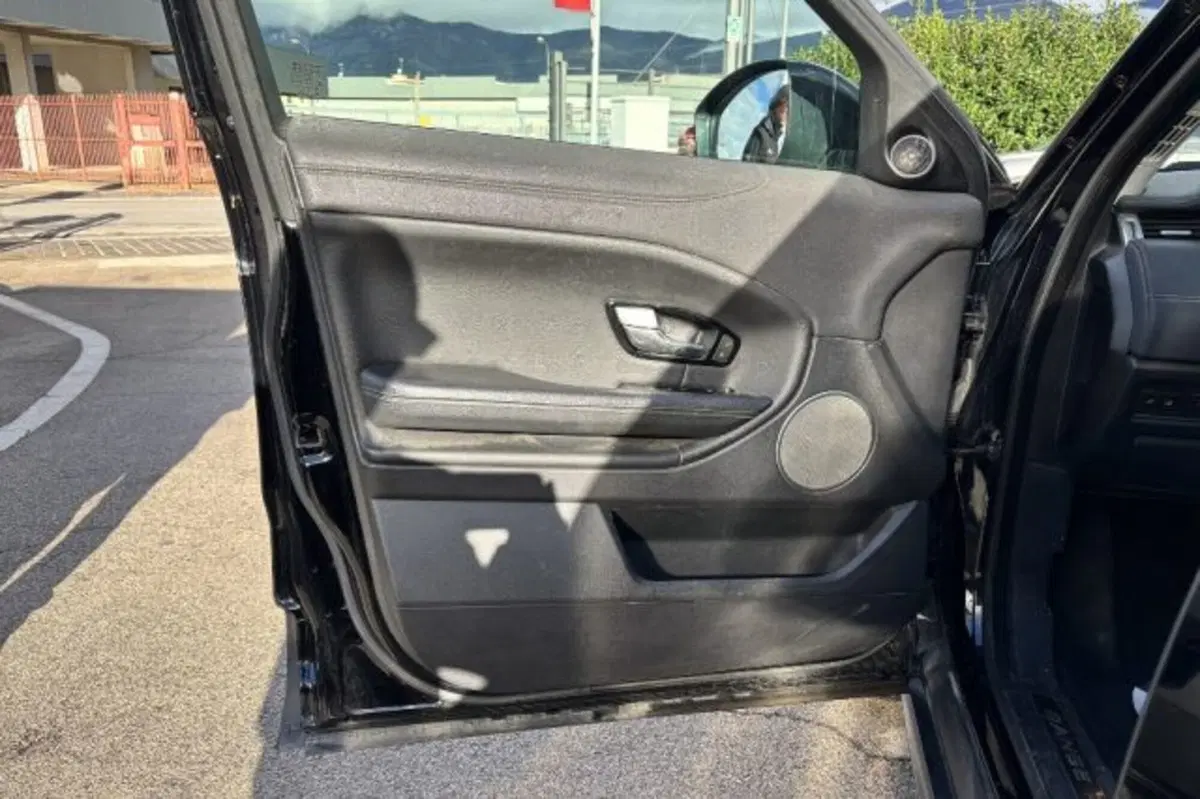 Land Rover Range Rover Evoque usata a Latina (12)