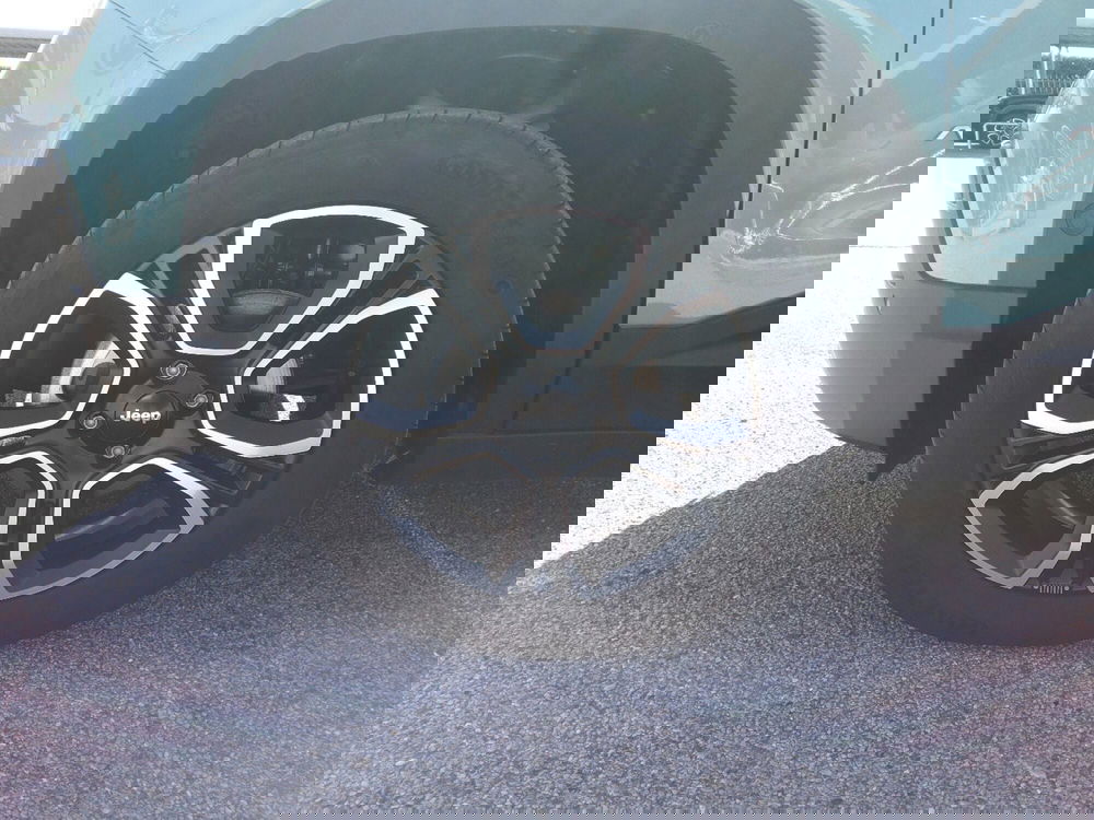 Jeep Avenger nuova a Monza e Brianza (9)