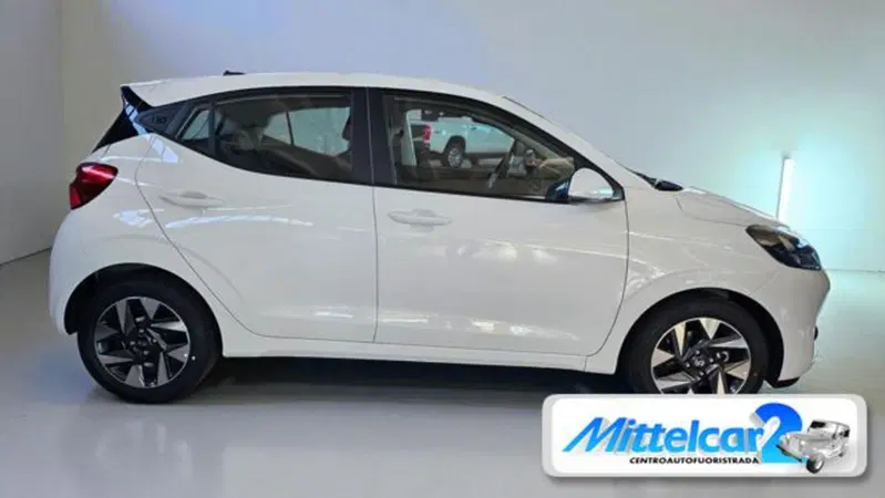 Hyundai i10 nuova a Udine (4)