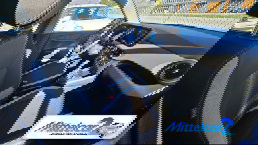 Hyundai i10 nuova a Udine (9)