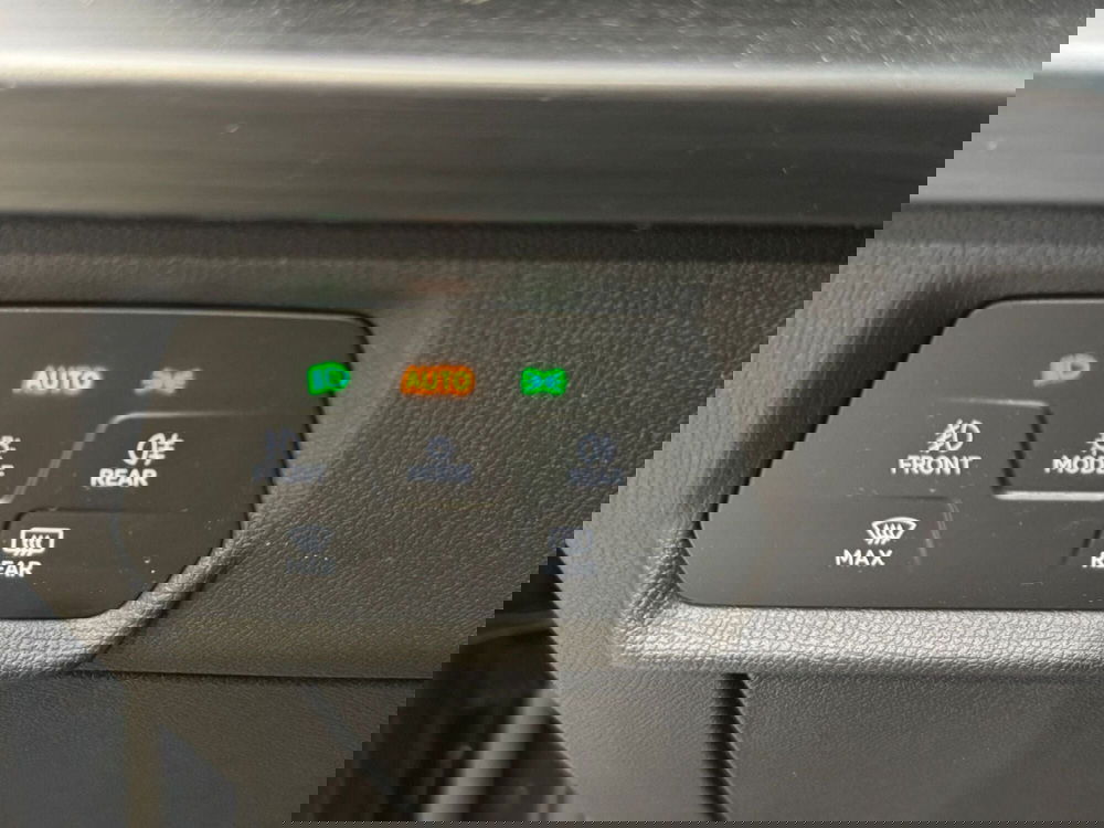 Cupra Formentor usata a Napoli (14)