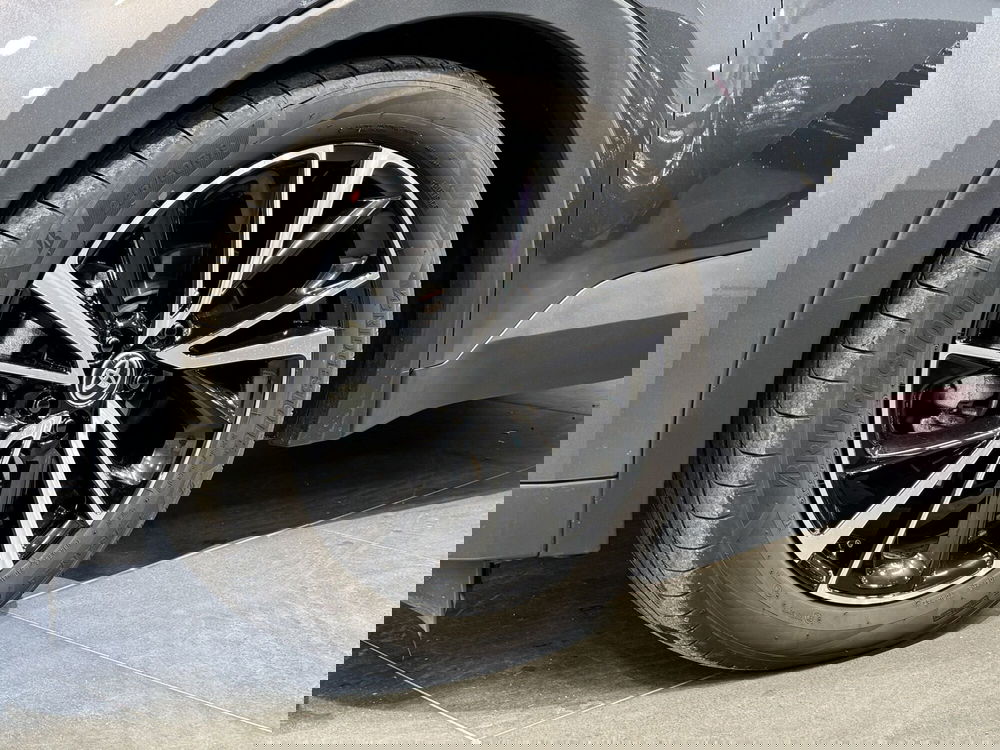 Toyota Toyota C-HR usata a Brescia (6)