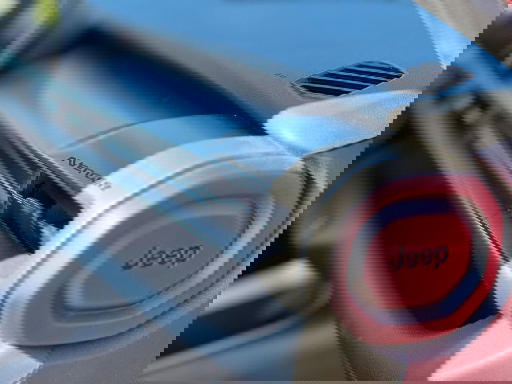 Jeep Avenger usata a Matera (18)