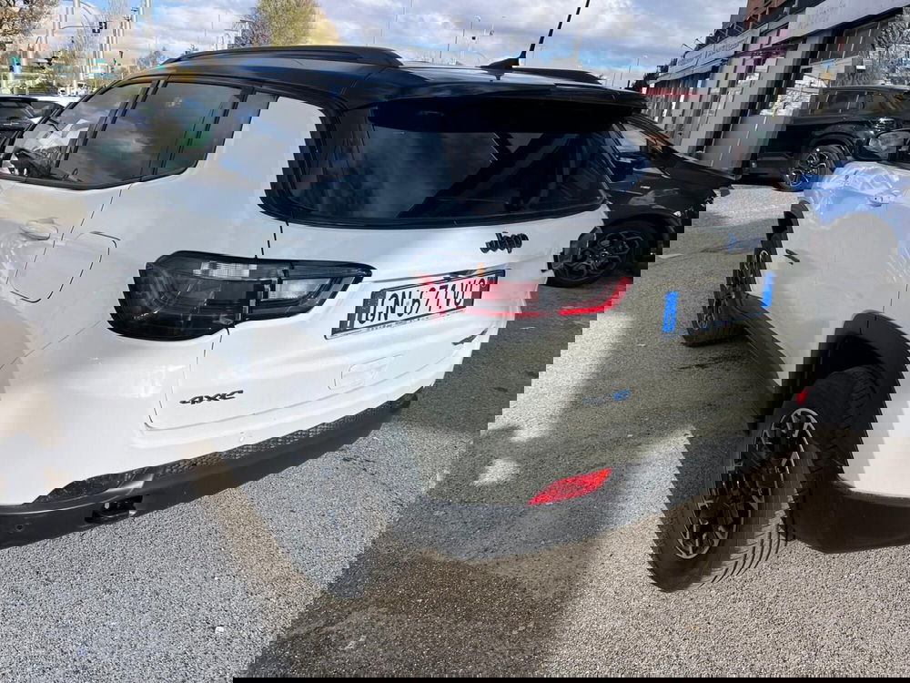 Jeep Compass usata a Milano (8)