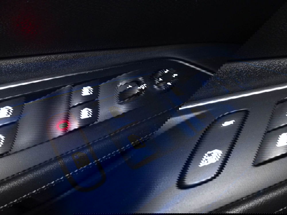 Peugeot 3008 usata a Treviso (15)