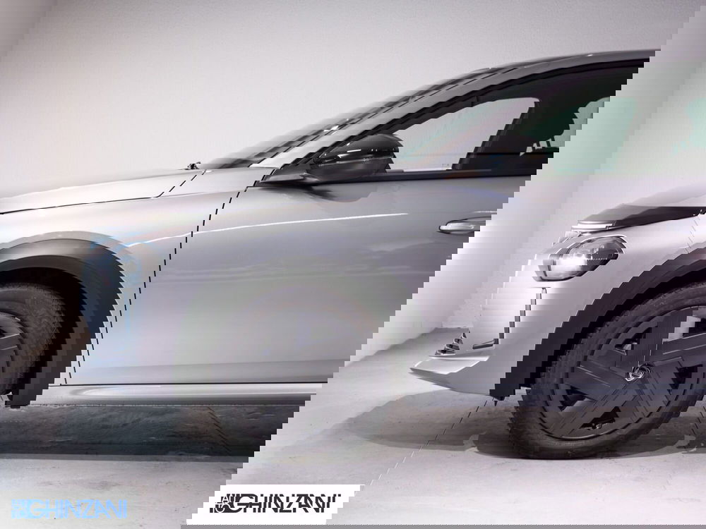 Lancia Ypsilon nuova a Bergamo (9)