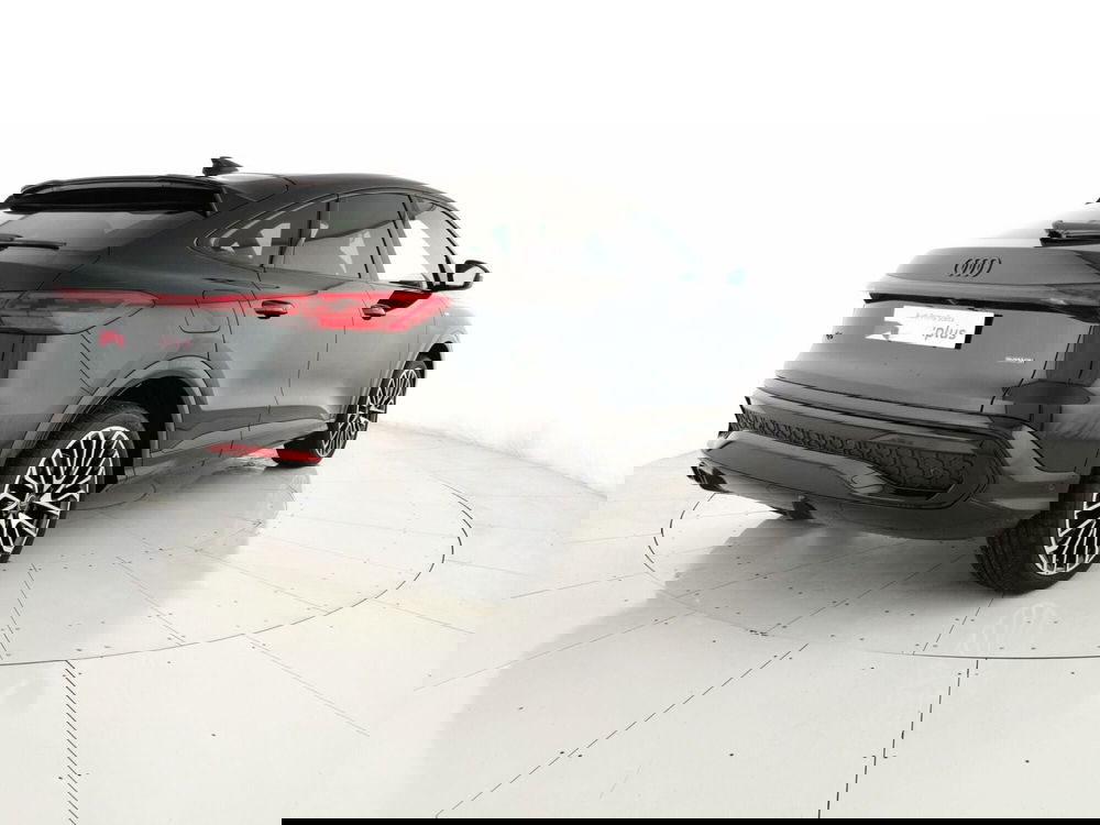 Audi Q5 Sportback nuova a Chieti (3)