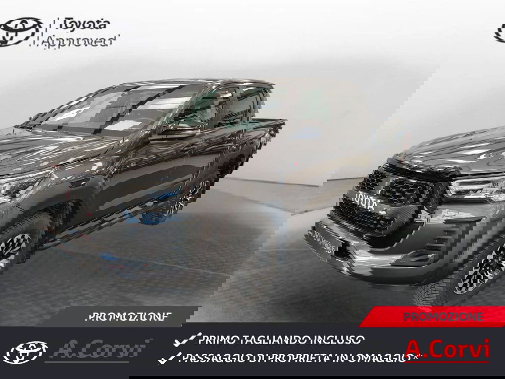 Toyota Hilux usata a Roma