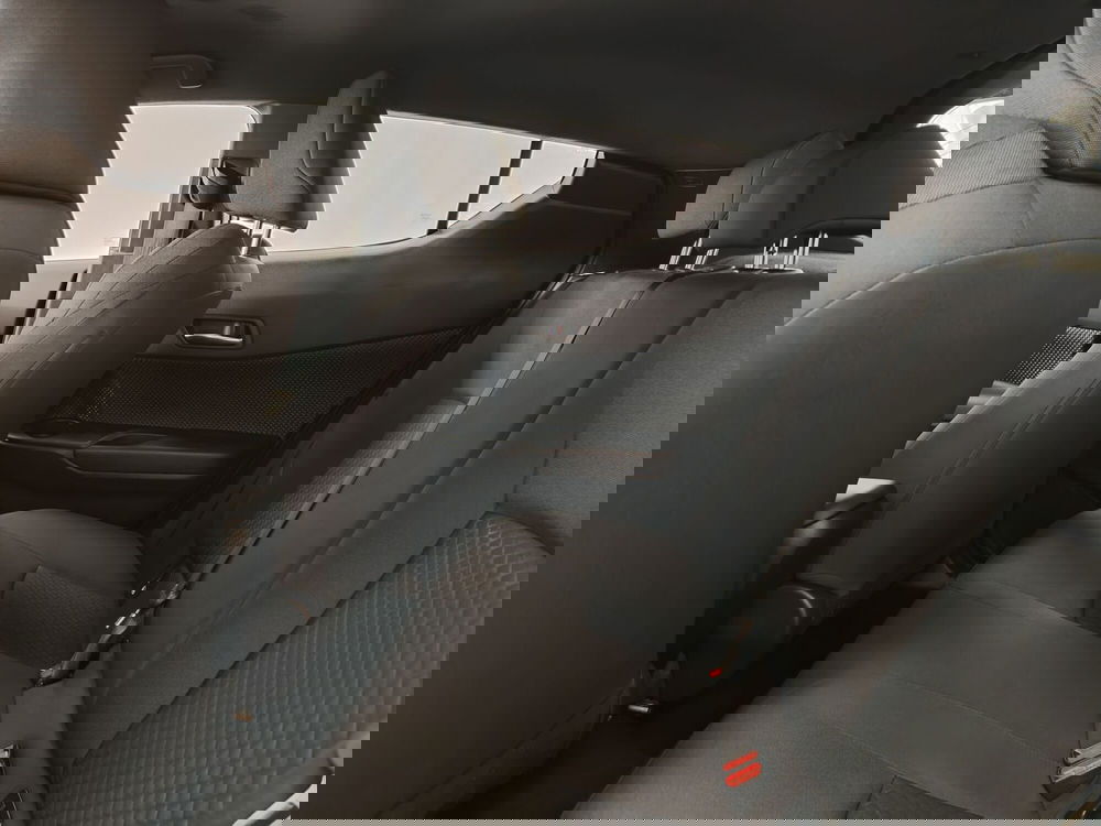 Toyota Toyota C-HR usata a Roma (15)
