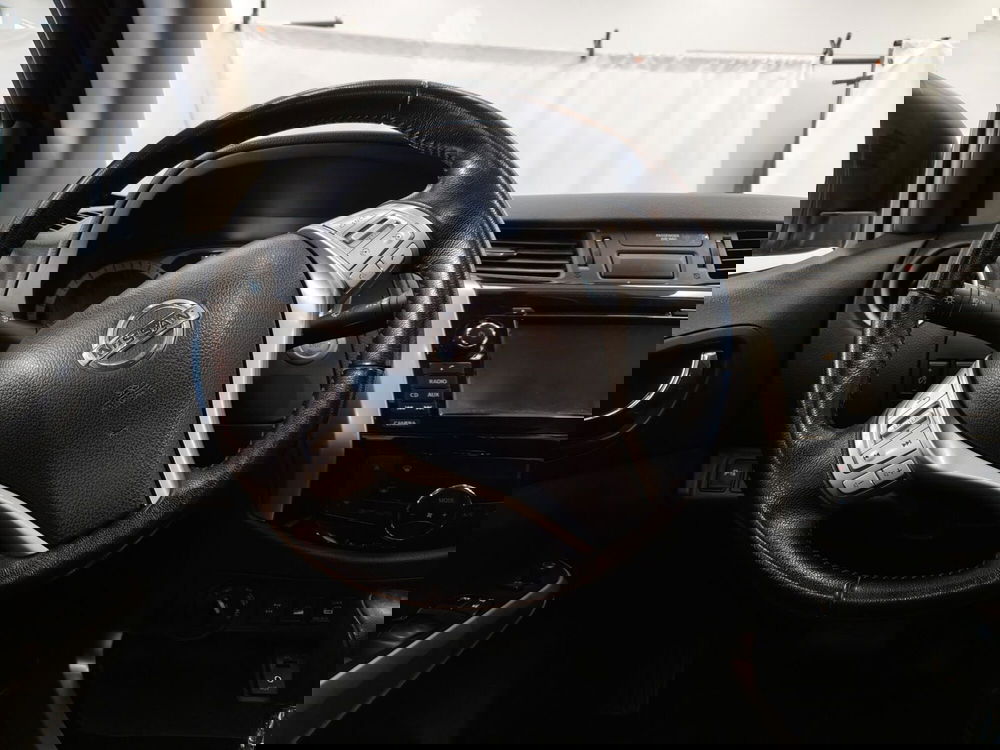 Nissan Navara usata a Roma (10)