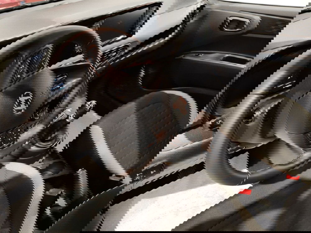 Hyundai i10 usata a Roma (11)