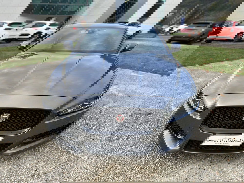 Jaguar XE usata a La Spezia (2)