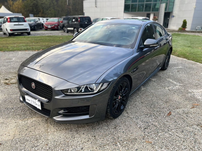 Jaguar XE usata a La Spezia (3)