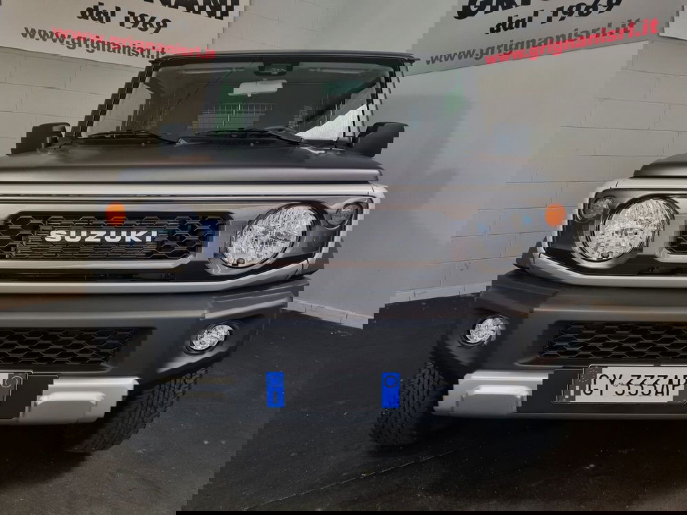 Suzuki Jimny nuova a Pavia (5)