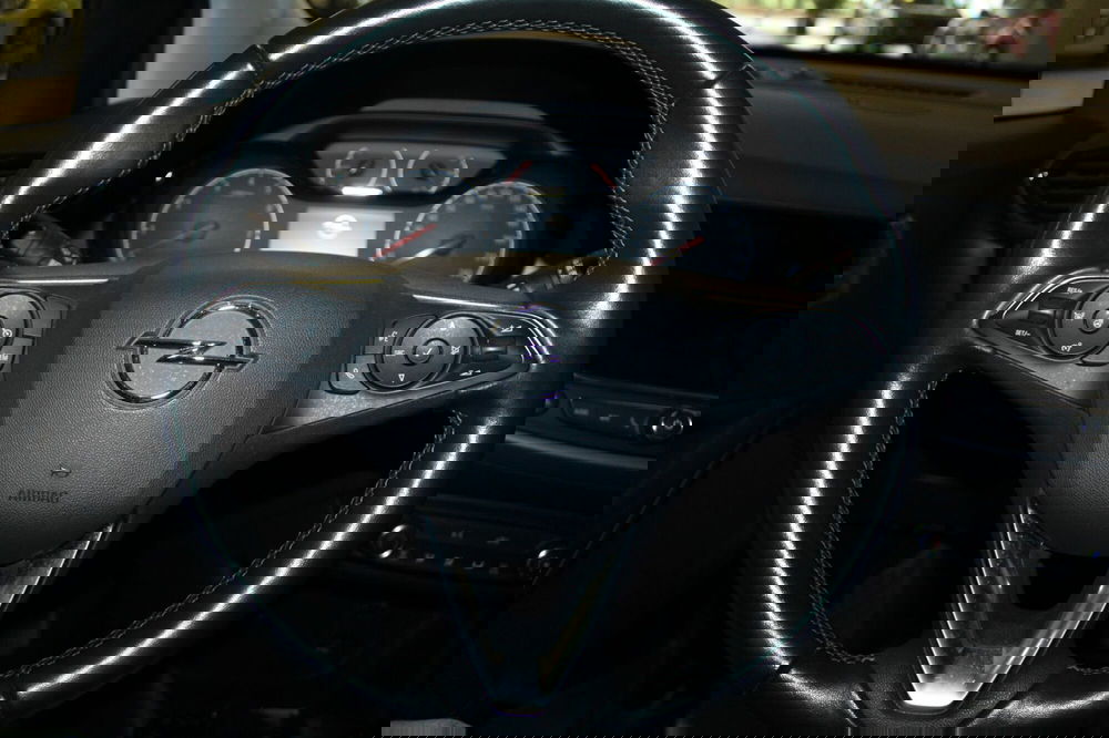 Opel Crossland usata a Cremona (9)