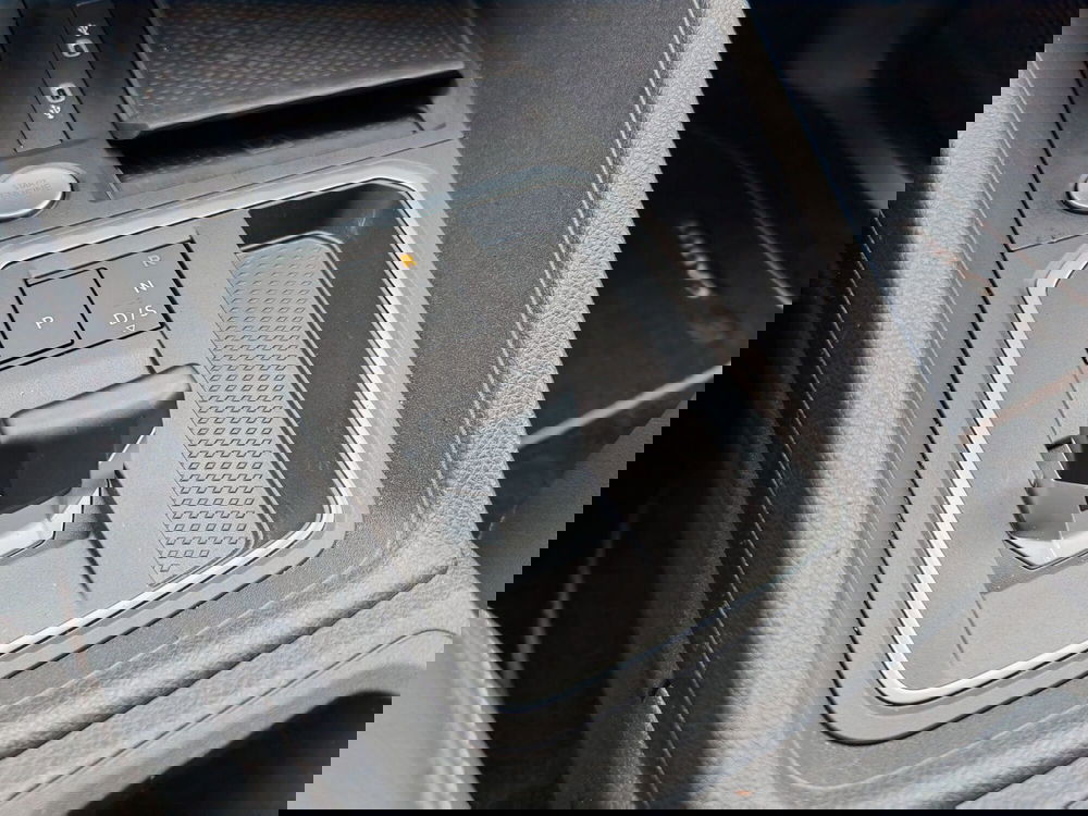 Volkswagen Caddy usata a Palermo (17)