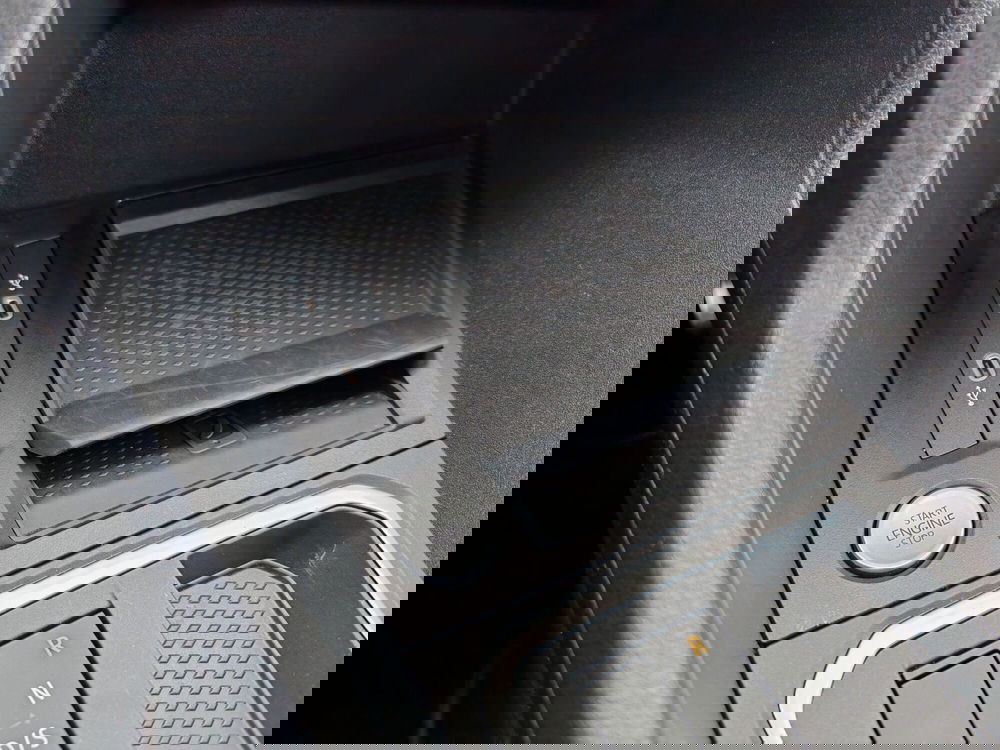 Volkswagen Caddy usata a Palermo (18)