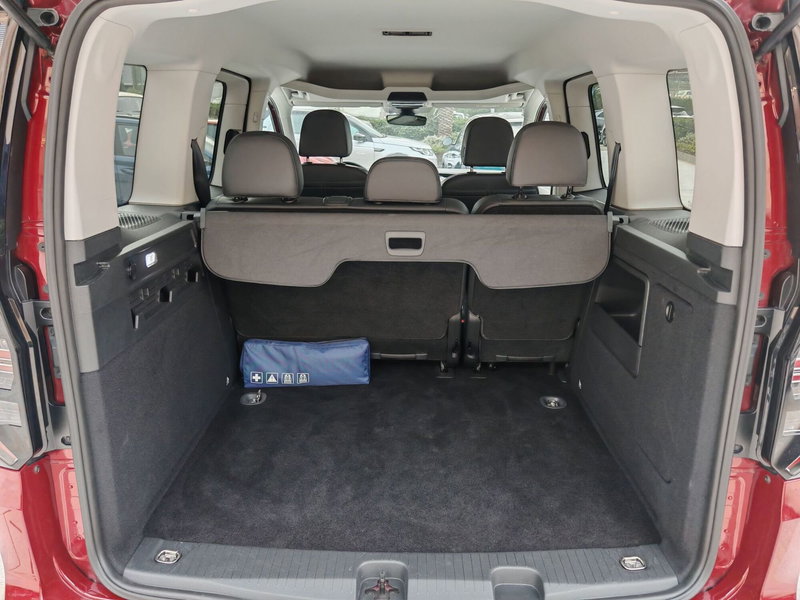 Volkswagen Caddy usata a Palermo (7)