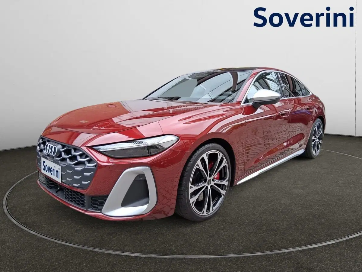 Audi A5 Avant nuova a Bologna