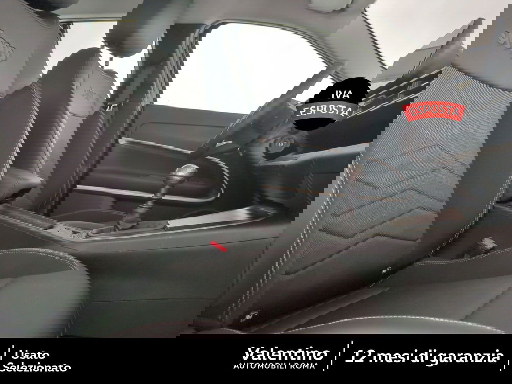 Jeep Avenger usata a Roma (12)