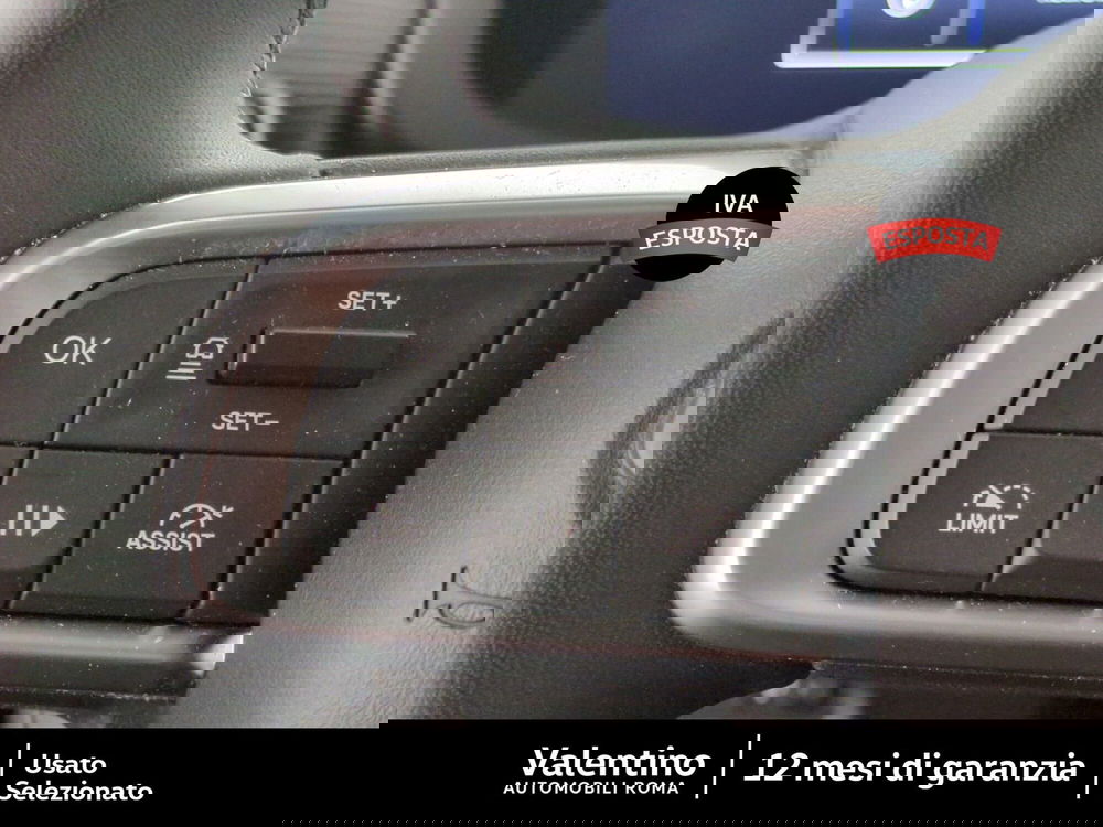 Jeep Avenger usata a Roma (15)