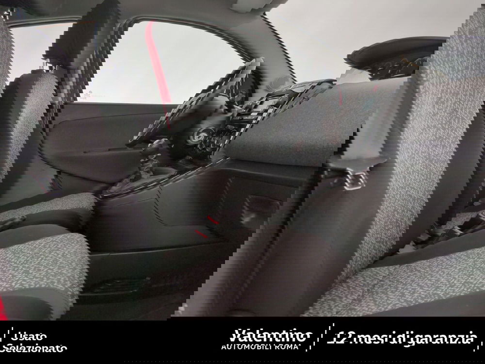 Lancia Ypsilon usata a Roma (13)