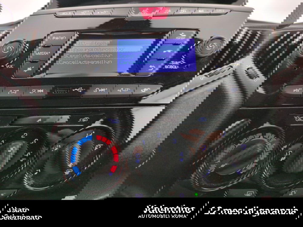 Lancia Ypsilon usata a Roma (15)