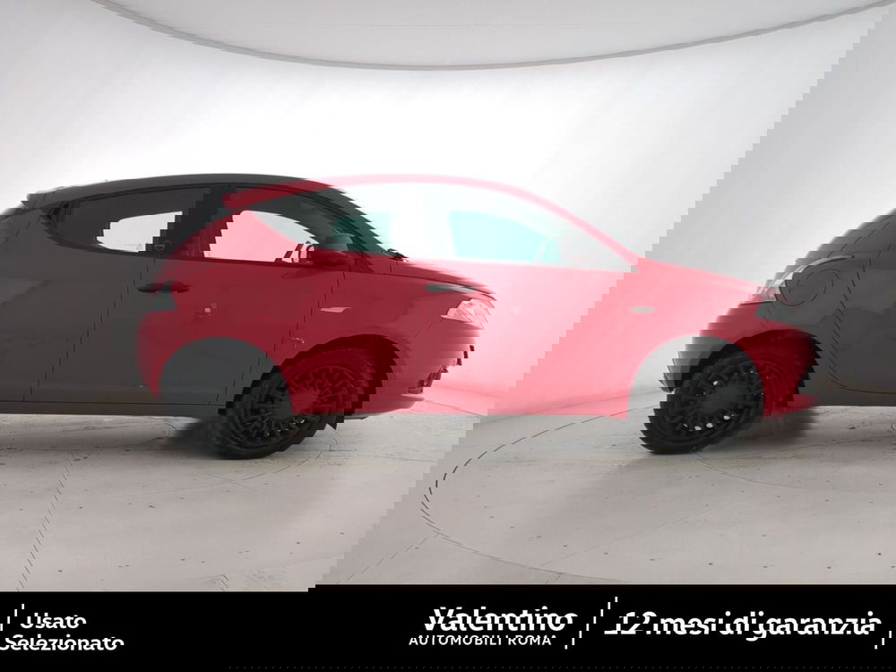 Lancia Ypsilon usata a Roma (2)