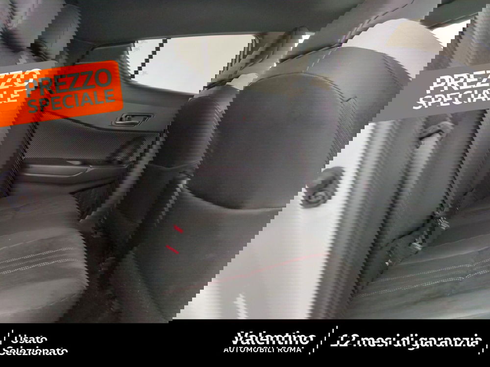 Toyota Toyota C-HR usata a Roma (12)