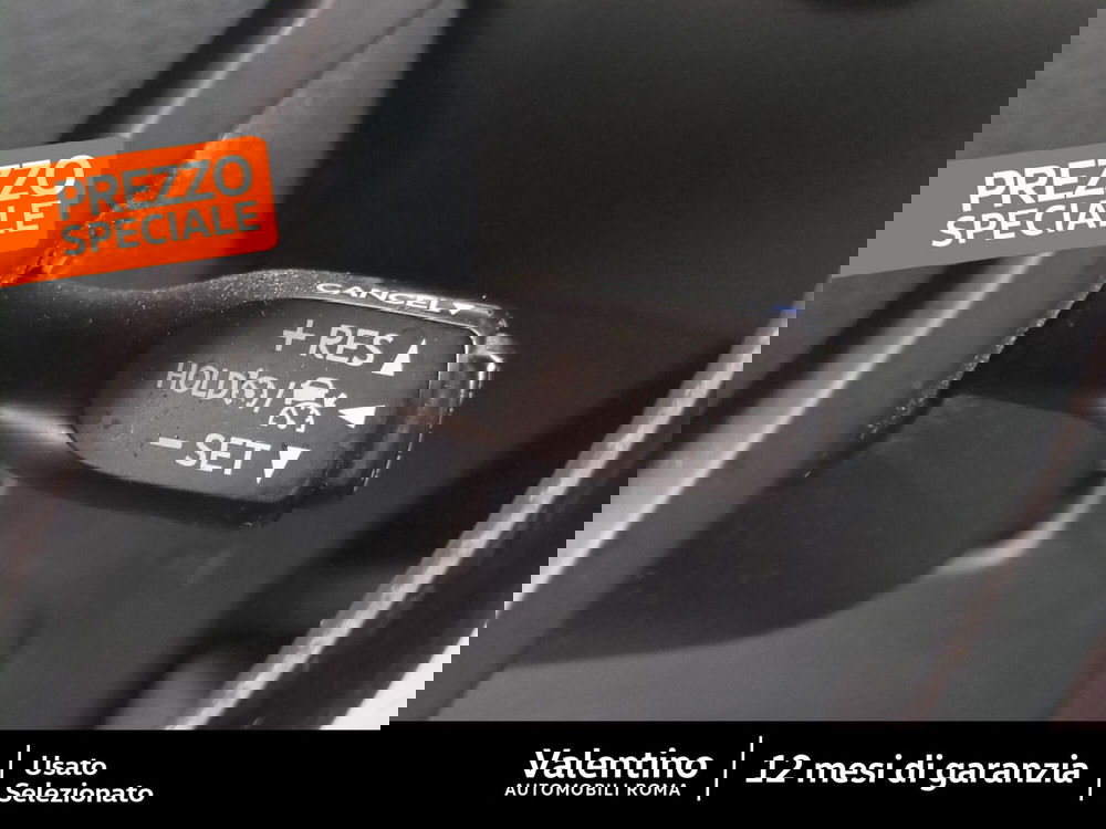 Toyota Toyota C-HR usata a Roma (15)