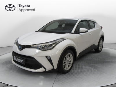 Toyota Toyota C-HR 1.8 Hybrid E-CVT Active nuova a Sesto Fiorentino