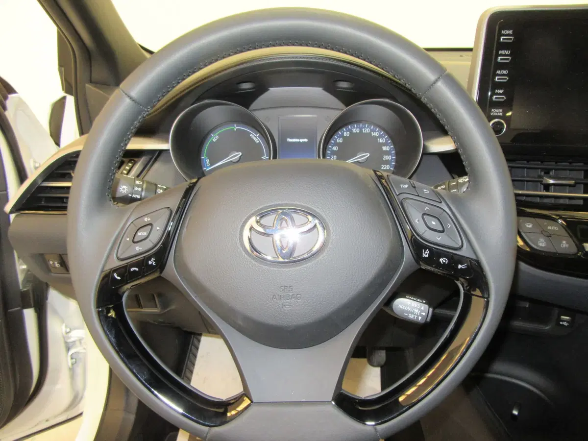 Toyota Toyota C-HR nuova a Firenze (11)