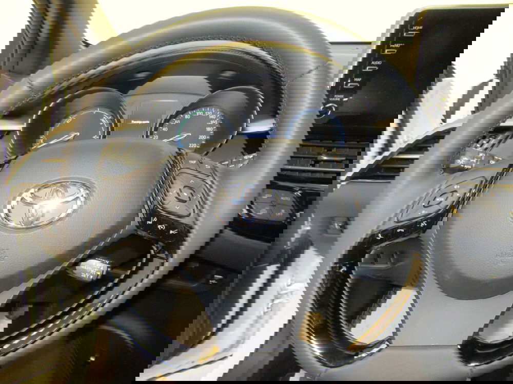 Toyota Toyota C-HR nuova a Firenze (11)