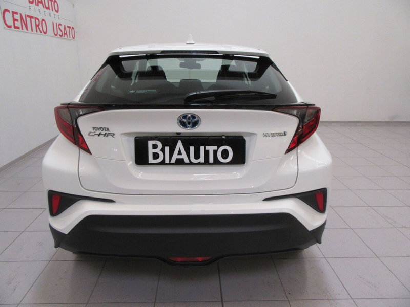 Toyota Toyota C-HR nuova a Firenze (3)