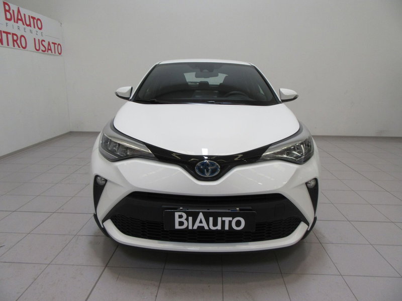 Toyota Toyota C-HR nuova a Firenze (4)