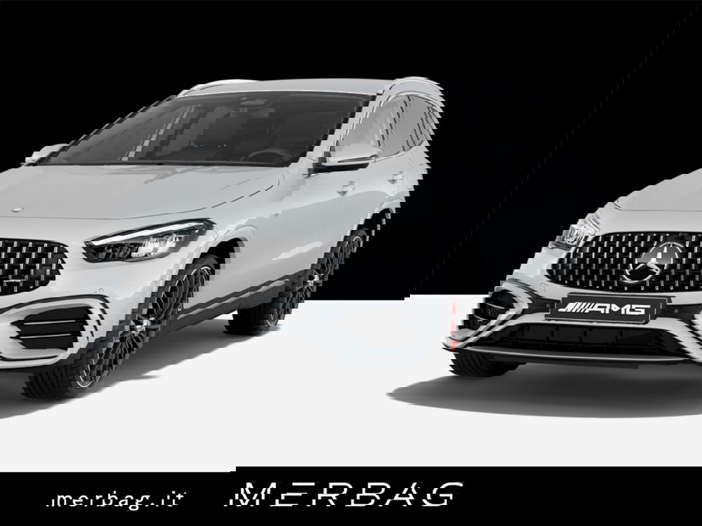 Mercedes-Benz GLA SUV nuova a Milano