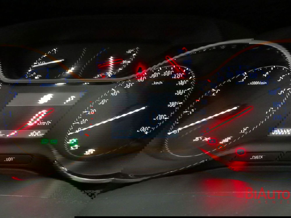 Opel Grandland X usata a Firenze (11)