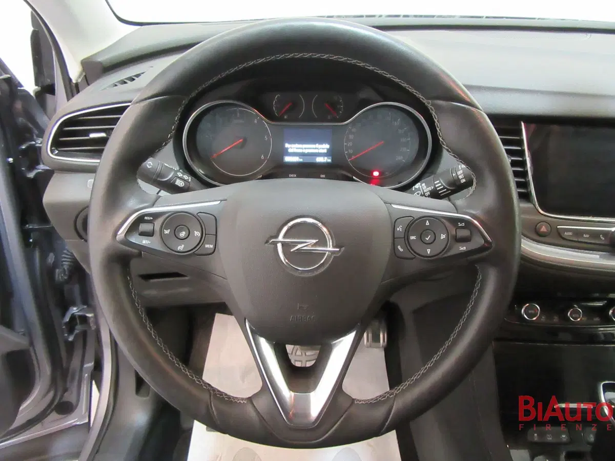 Opel Grandland usata a Firenze (10)