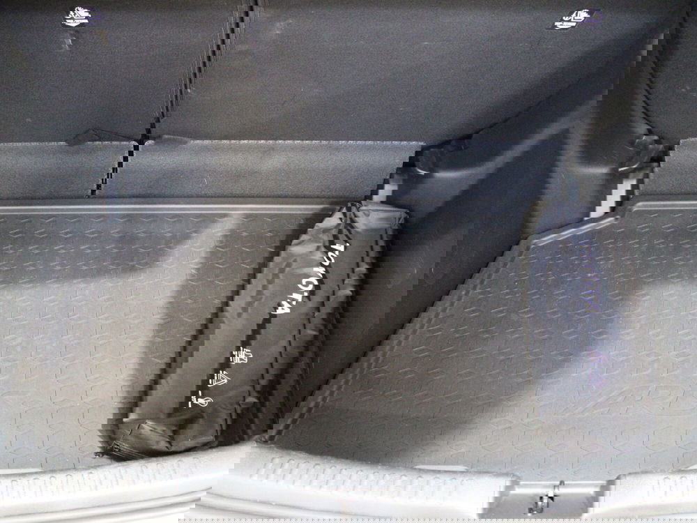 Toyota Yaris usata a Firenze (9)