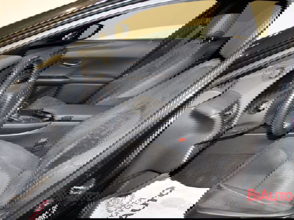 Lexus UX usata a Firenze (6)