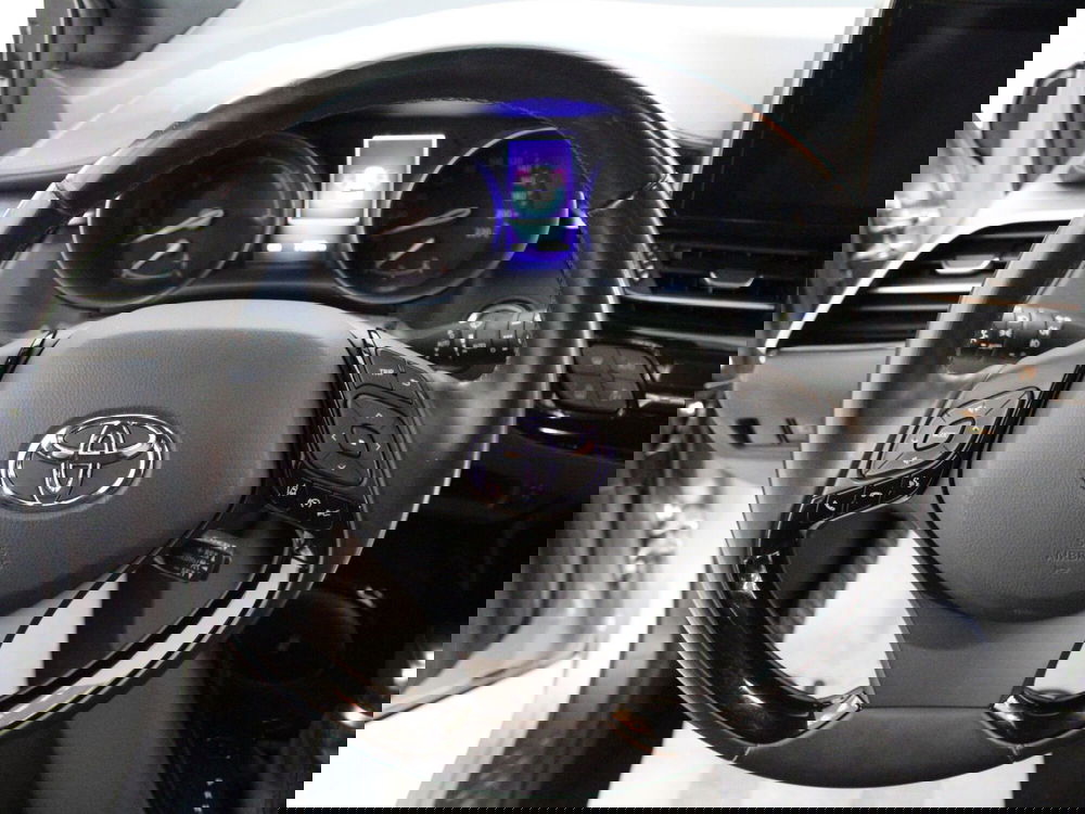 Toyota Toyota C-HR usata a Firenze (11)