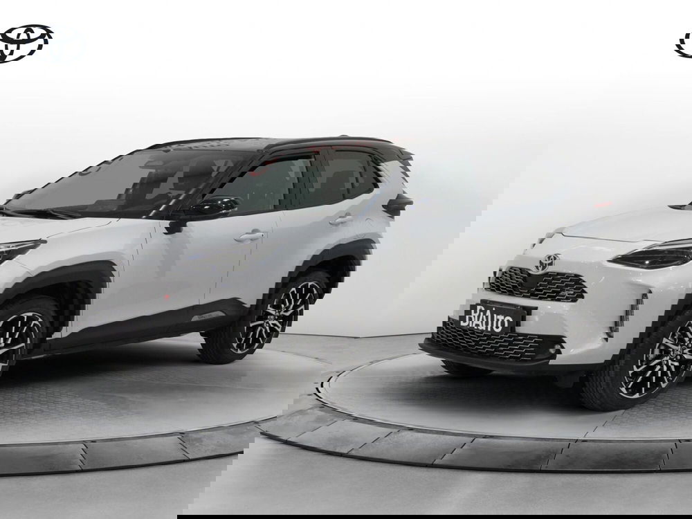 Toyota Yaris Cross nuova a Firenze