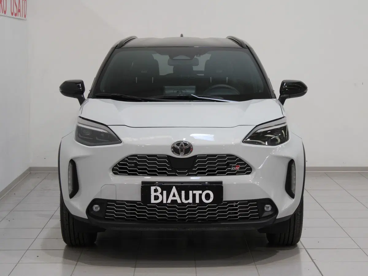 Toyota Yaris GR Sport nuova a Firenze (3)