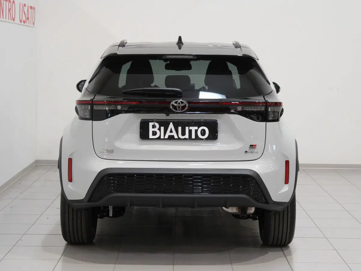 Toyota Yaris GR Sport nuova a Firenze (4)