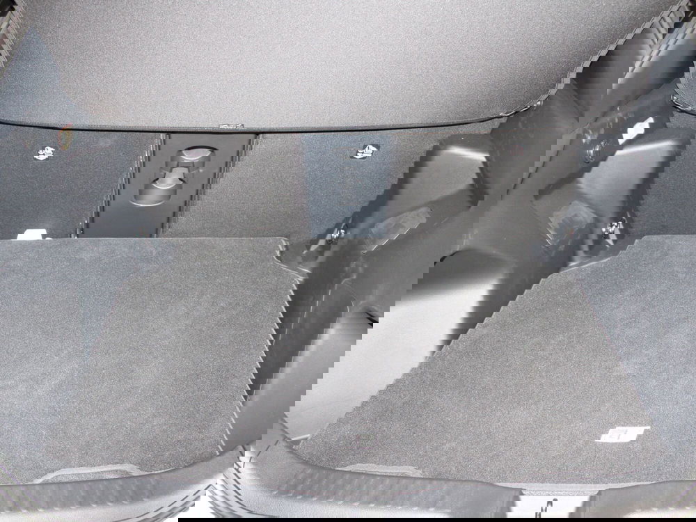 Toyota Yaris Cross nuova a Firenze (8)