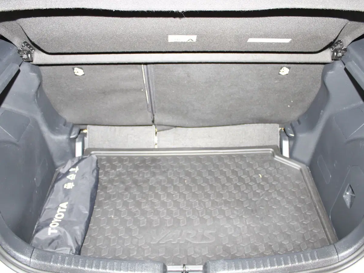 Toyota Yaris usata a Firenze (9)